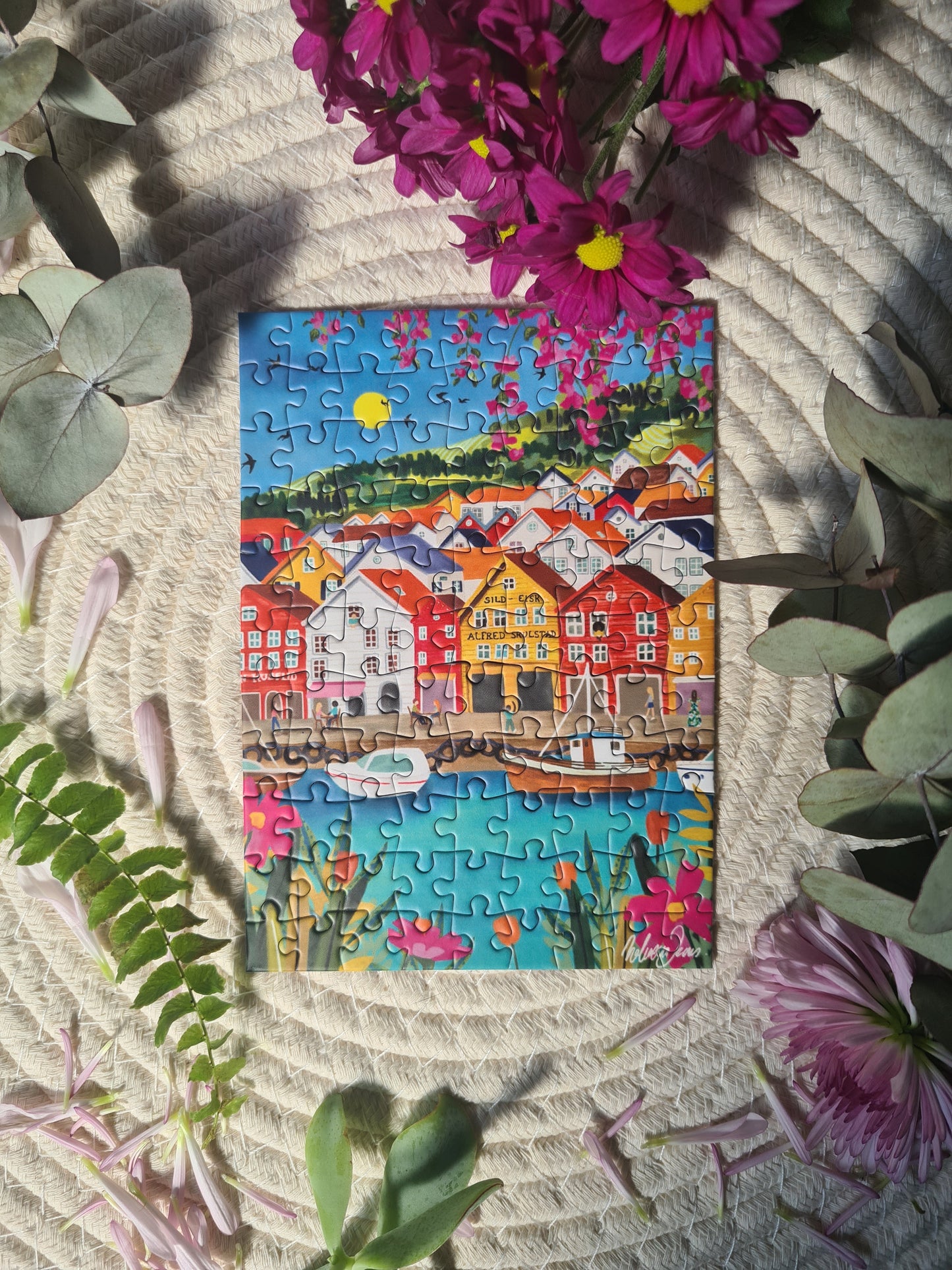 Mini Puzzle 99 pieces "Bergen" by Nolwenn Studio