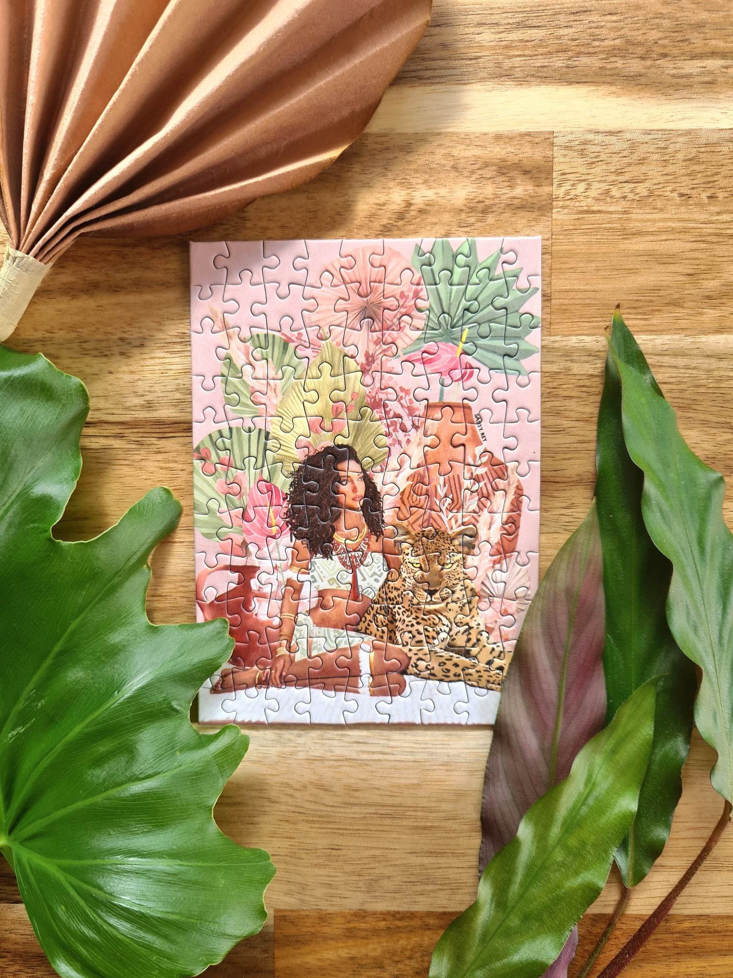 Mini Puzzle 99 Pièces "Jaguar woman" par Sassy Rey Designs