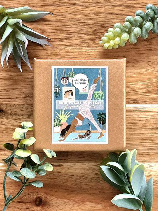 Mini Puzzle 99 Pièces "Yoga with my bestie" par Sassy Rey Designs