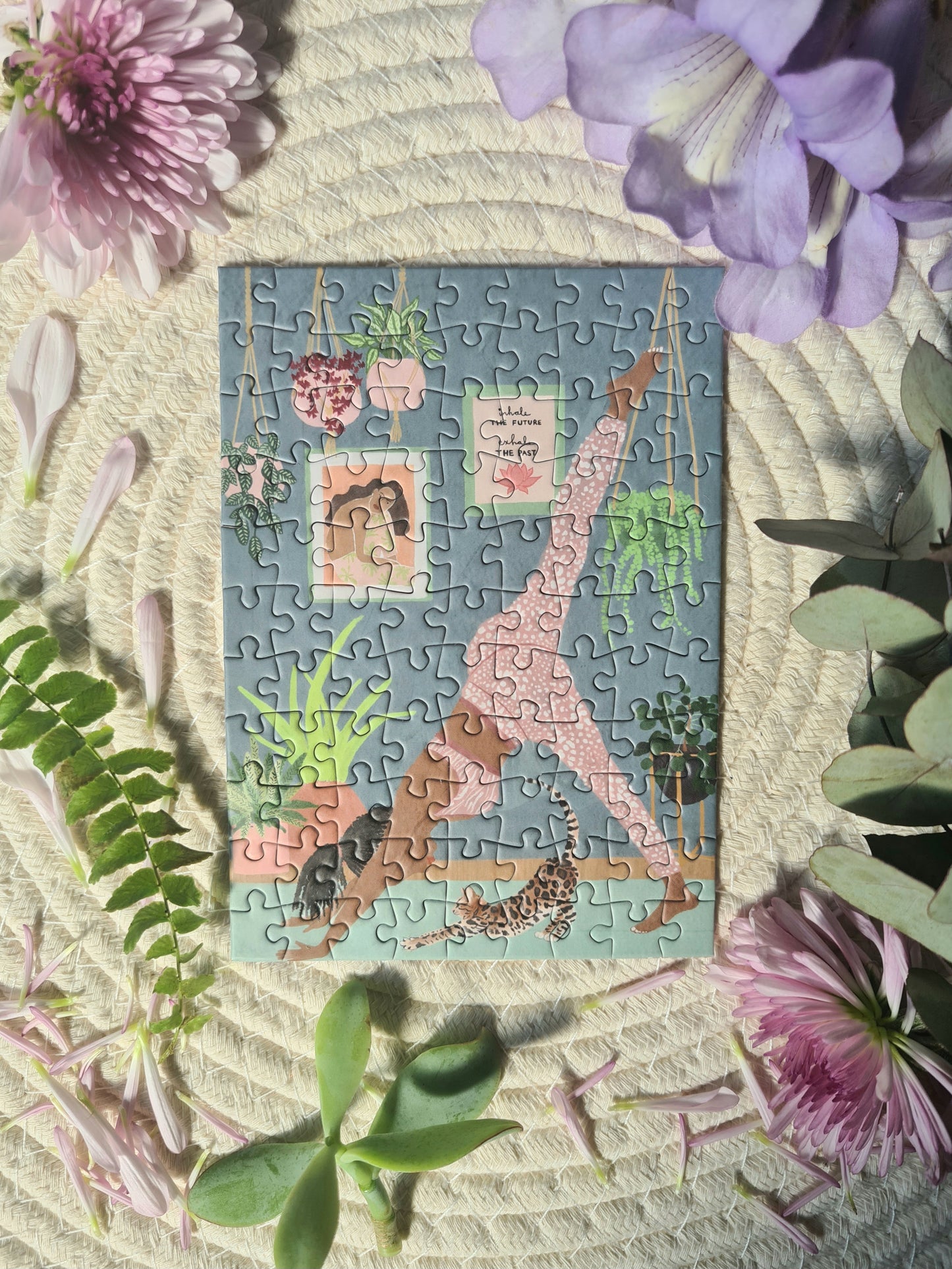 Mini Puzzle 99 Pièces "Yoga with my bestie" par Sassy Rey Designs
