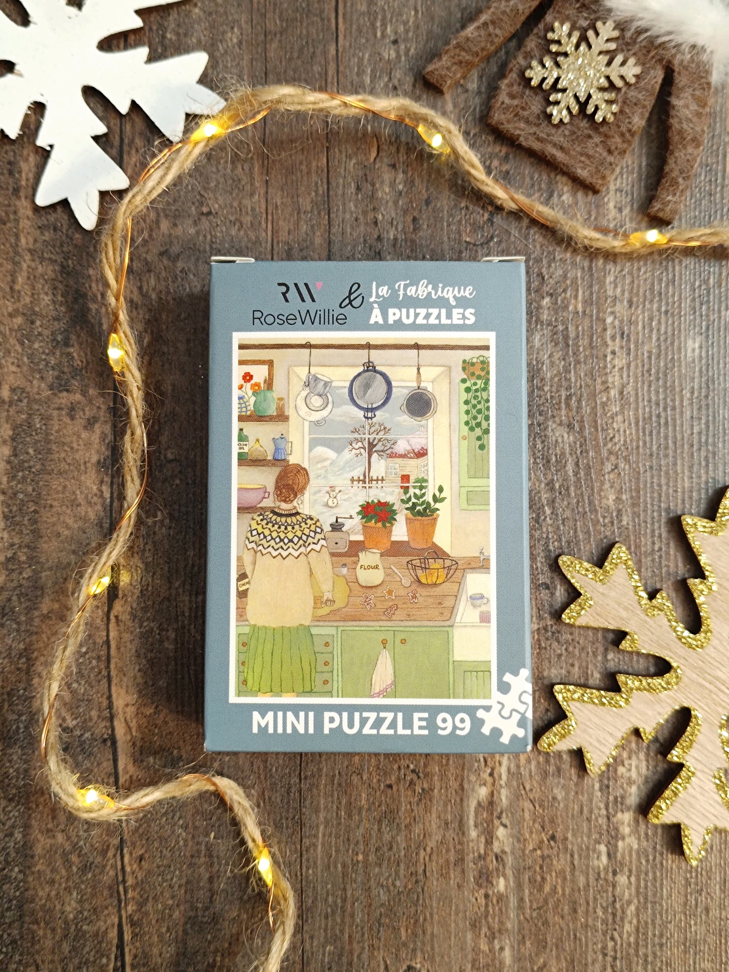 “Gingerbread cookies” by Les minis de RoseWillie et La Fabrique, 99 pieces